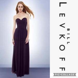 BILL LEVKOFF Chiffon strapless gown, sweetheart neckline, pleated bodice size 14